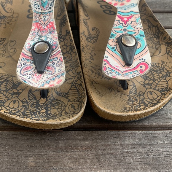 Calceo Women’s Size EU 36 US 6 Boho Thong Sandals Colorful - Picture 4 of 12